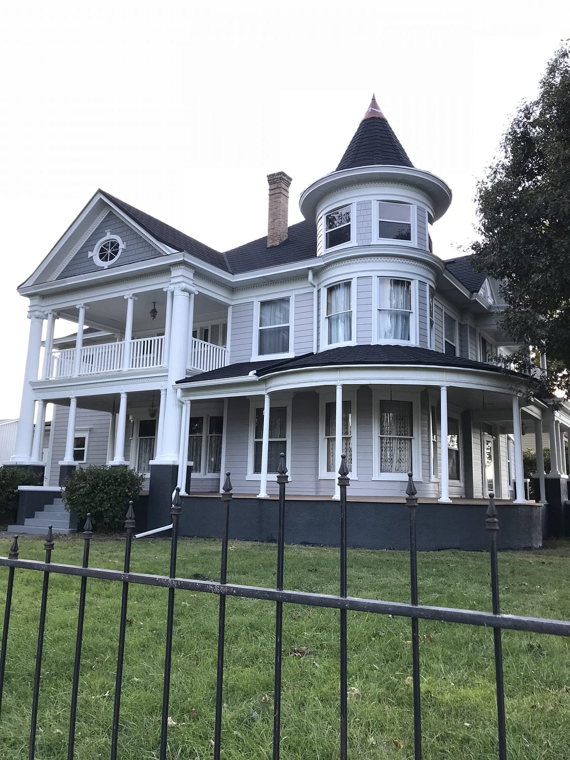 Indianola Victorian home with color plus siding